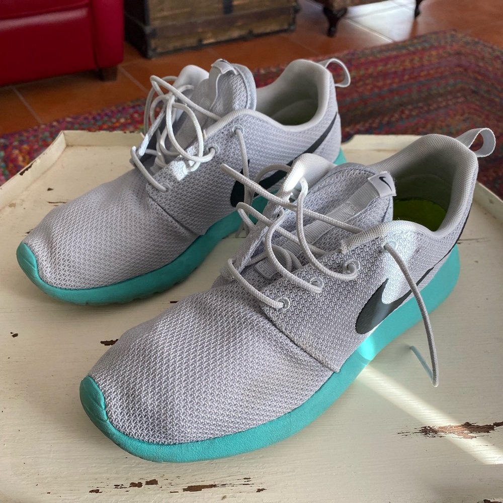 Mens Nike Running Shoes Size 9